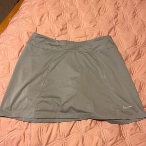 Nike Women’s Golf Skirt Grey/Silver